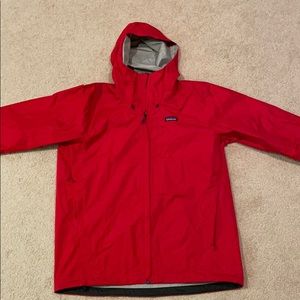 Men’s Patagonia Rain Jacket